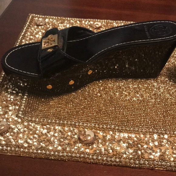 Tory Burch - Picture 2 of 5